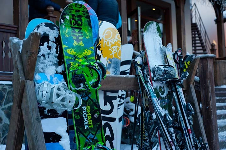 Important things to know before buying used snowboards
